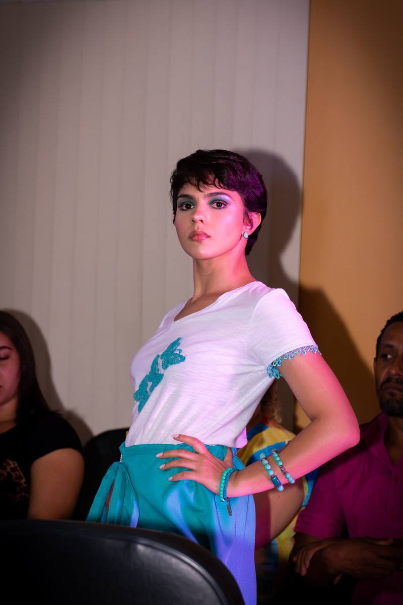 Desfile Fashion Day Faculdade da Costura no Teatro de Bolso de Uberlândia Desfile no teatro de Bolso de Uberlândia no Fashion Day Faculdade da Costura