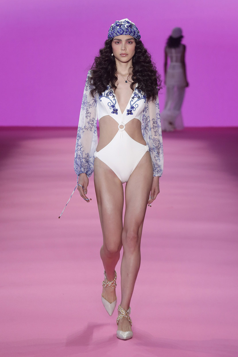 Desfile Patbo SPFW N48 Maios da marca PatBo apostou nos babados.